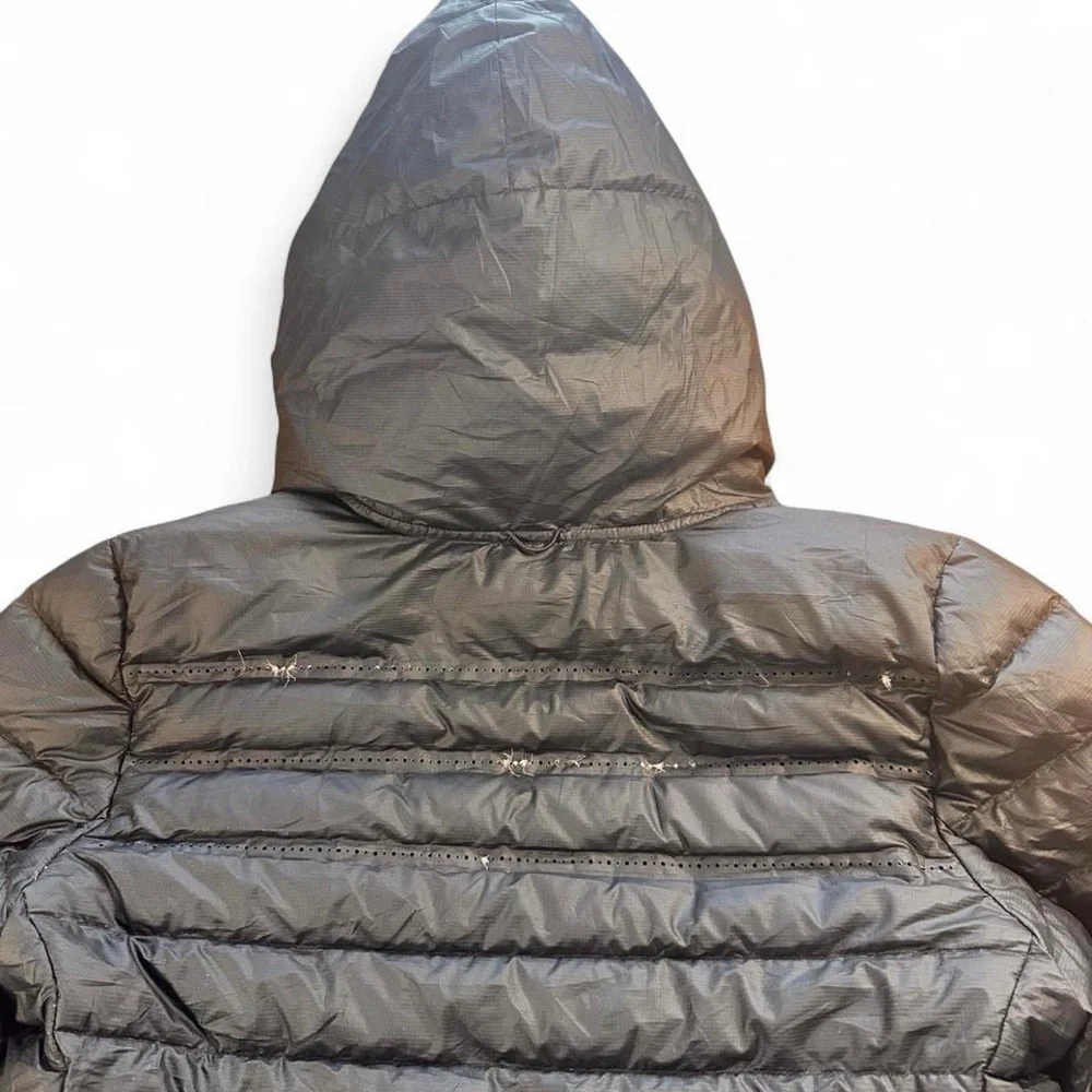 Nike Tech Women’s Aeroloft Down Fill Hooded Black Parka‎ Jacket Size Medium
